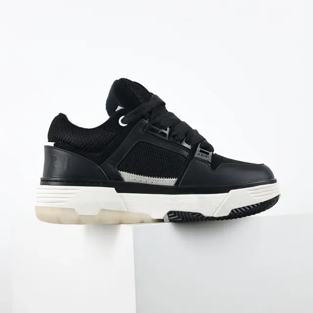 Amiri Skel Top zapatillas lifestyle negras y Off-White 7