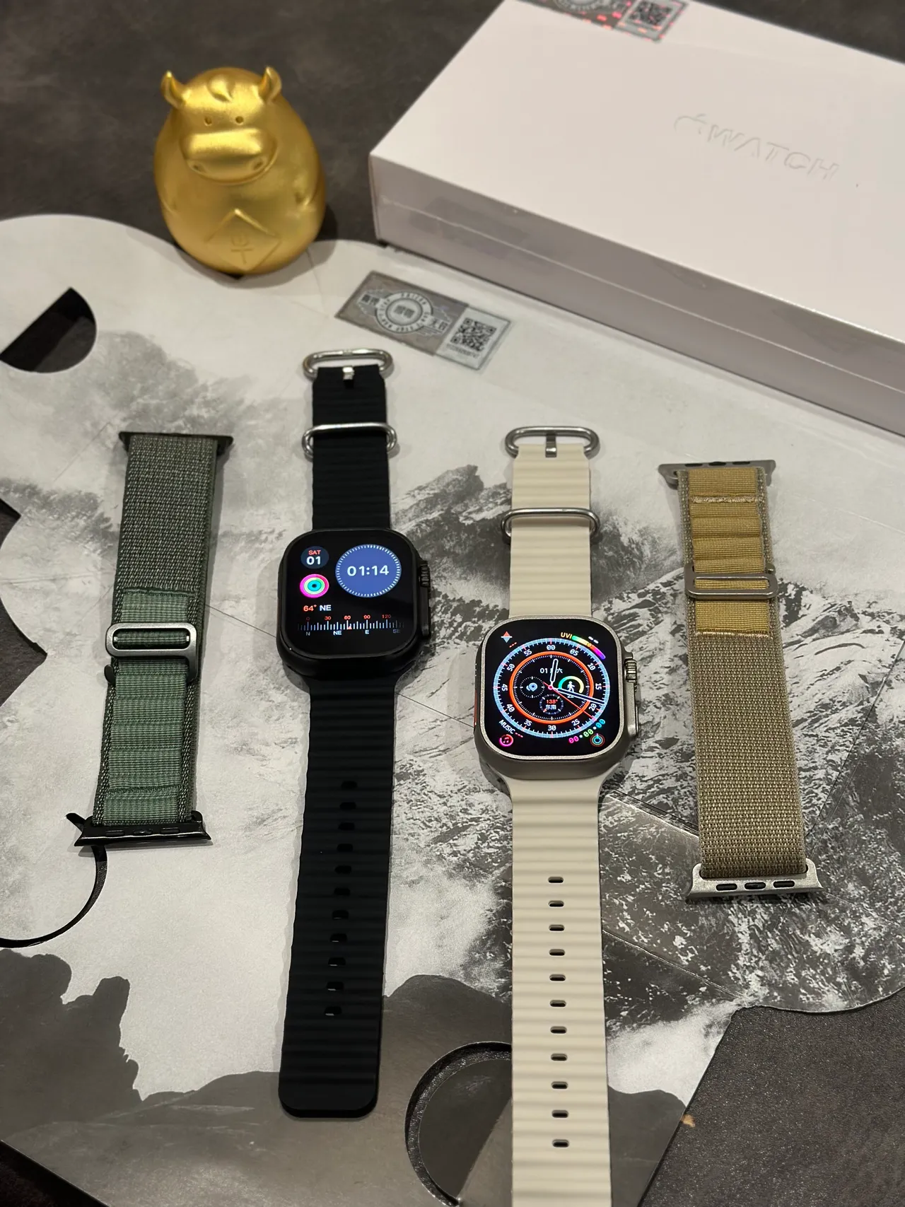 Apple Watch Ultra टाइटेनियम ग्रे खेल घड़ी 8