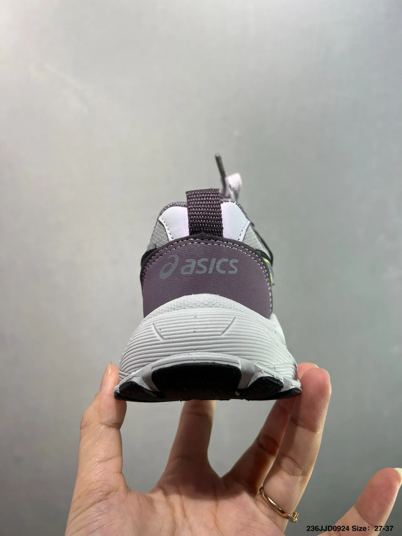 ASICS Negro Plata Media Suela Agresiva Zapatillas Gruesas 8