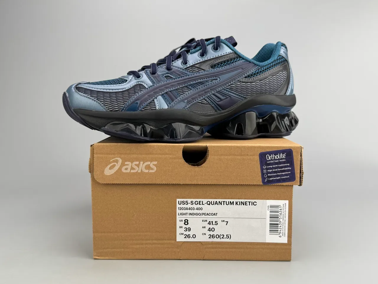 ASICS Navy Black 网面和合成覆盖鞋面 雕塑波浪中底 跑鞋 3