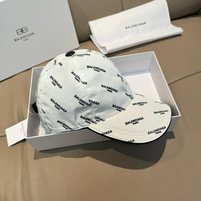 Balenciaga All-Over Logo Print White Baseball Cap 7
