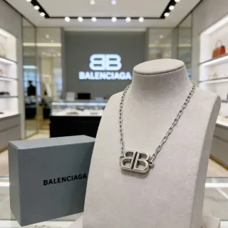 巴伦西亚加 BB 银色粗链条项链
