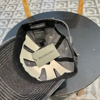 Balenciaga 牛仔纹理对比缝制棒球帽