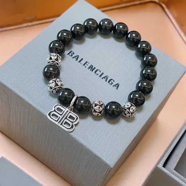 Balenciaga Double-B 吊坠手链 黑色银色 珠串字母图案手链 9