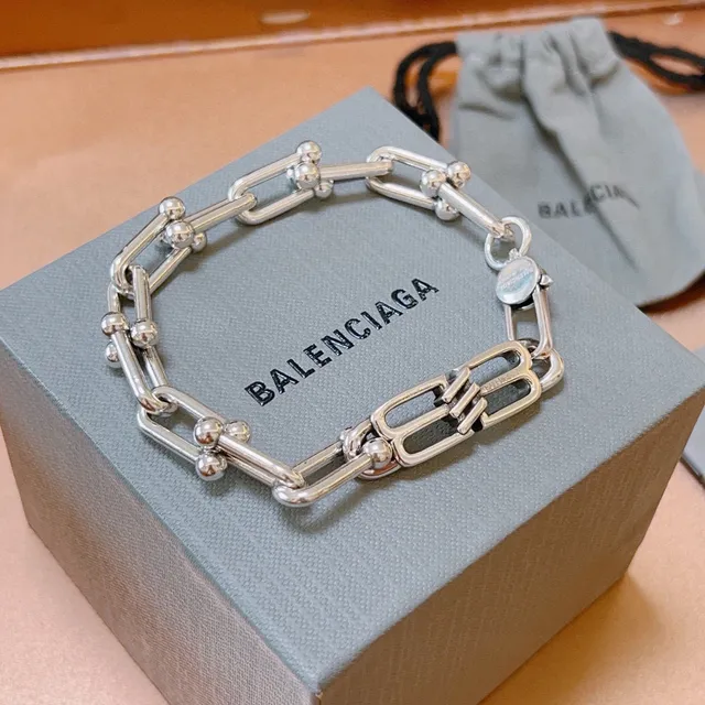 Balenciaga Link Bracelet Polished Silver-Tone Metal Bracelet 5