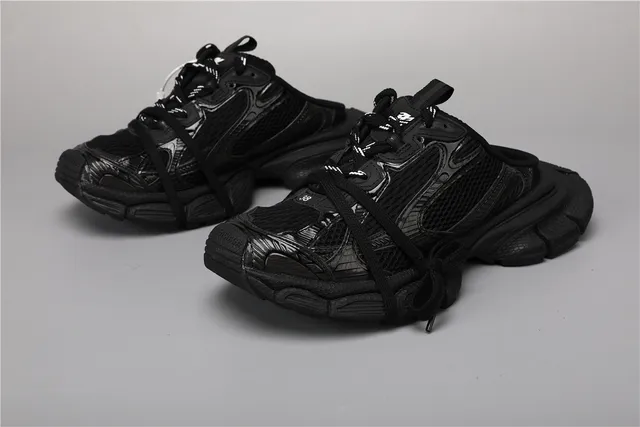 Balenciaga Runner Todo Preto tênis chunky 5
