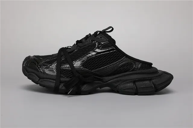 Balenciaga Runner Todo Preto tênis chunky 9