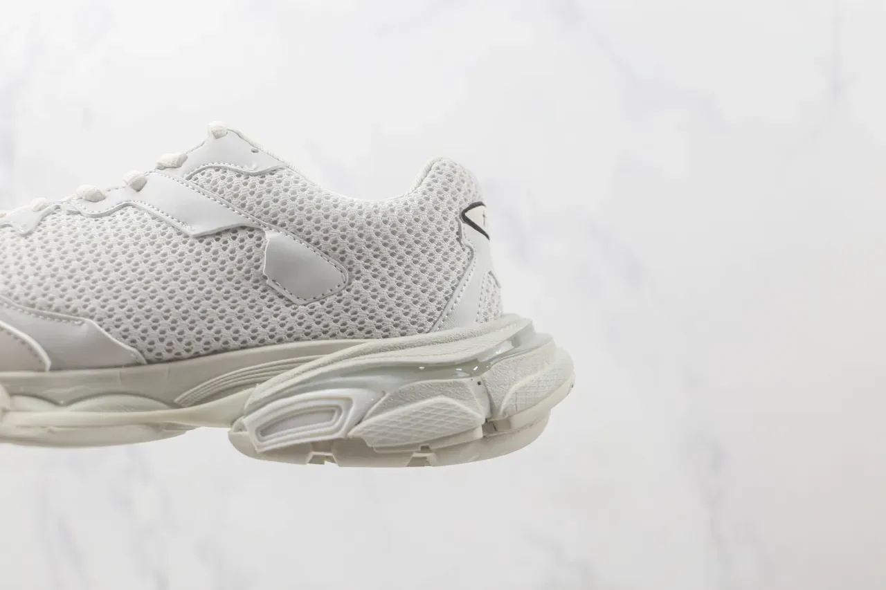 Balenciaga Runner Sneakers Chunky Blanches Maille Perforée 7