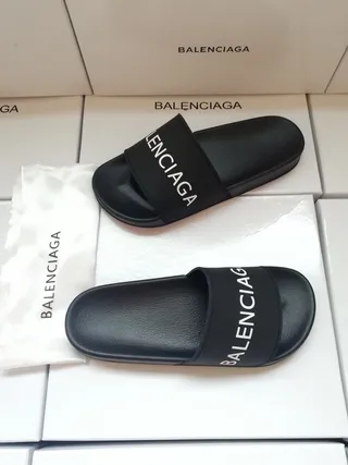 बालेंसीगा Slide काला लोगो स्ट्रैप स्लिपर्स 5