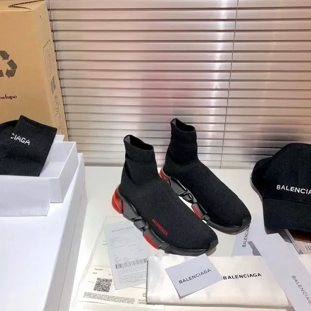 Balenciaga Speed Trainer tênis lifestyle pretos e vermelhos 9