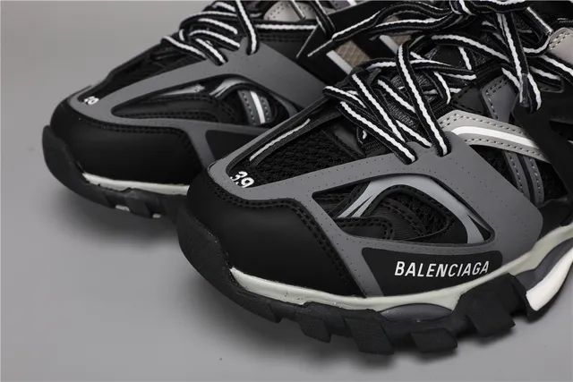 Balenciaga Track Sneaker Black Grey Chunky Sneakers 4
