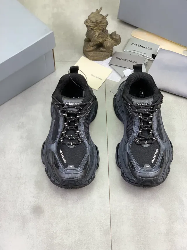 Balenciaga Triple S Black Chunky Sneakers 4
