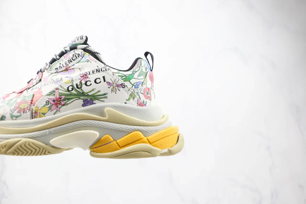 Balenciaga Triple S sneakers à imprimé floral et semelle chunky 6