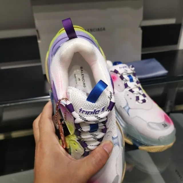 Balenciaga Triple S Baskets chunky multicolores avec drip de peinture 7