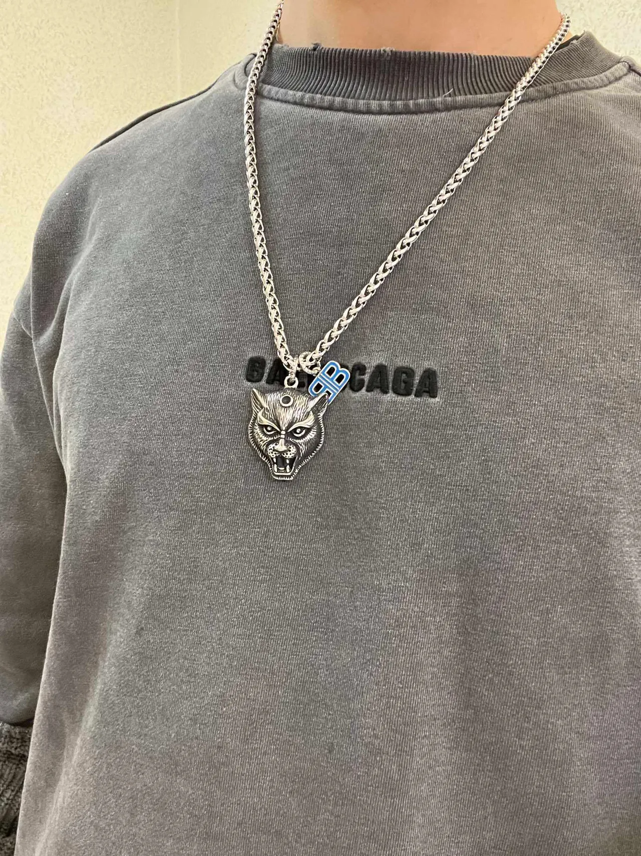 Balenciaga Wolf Head Necklace Silver Blue Chunky Braided Chain Sculpted Pendant Necklace 5