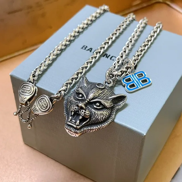 Balenciaga Wolf Head Necklace Silver Blue Chunky Braided Chain Sculpted Pendant Necklace 3