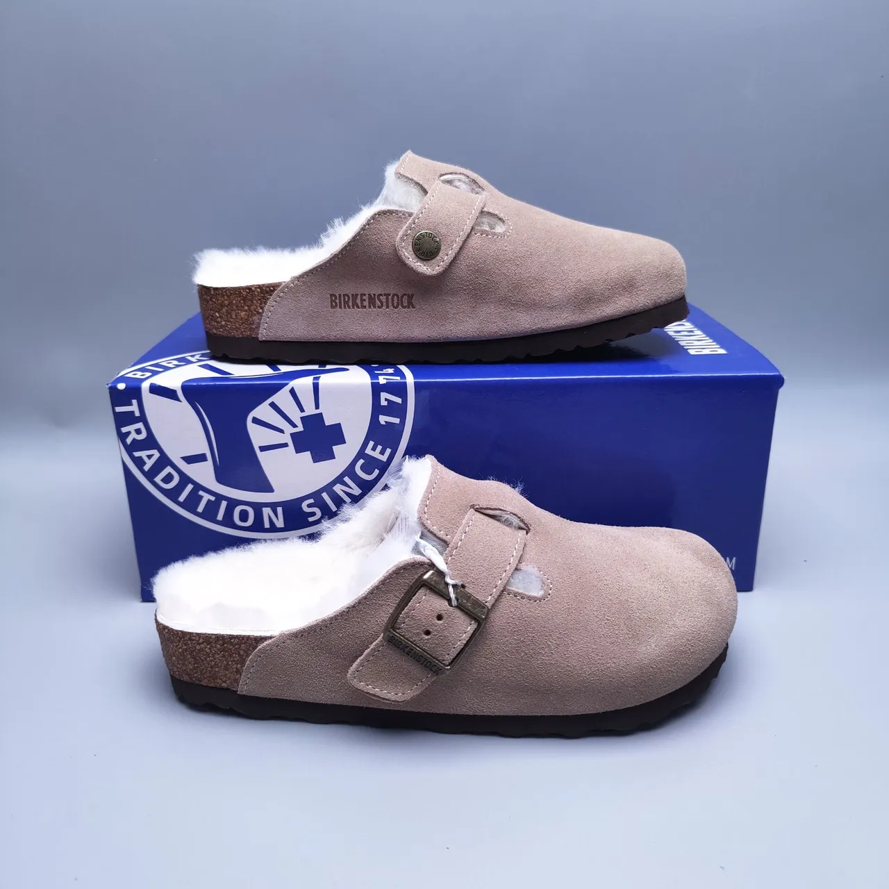 Birkenstock Arizona গোলাপি সাদা চামড়া উপর শিয়ারলিং-লাইন্ড ক্যাজুয়াল জুতো 6