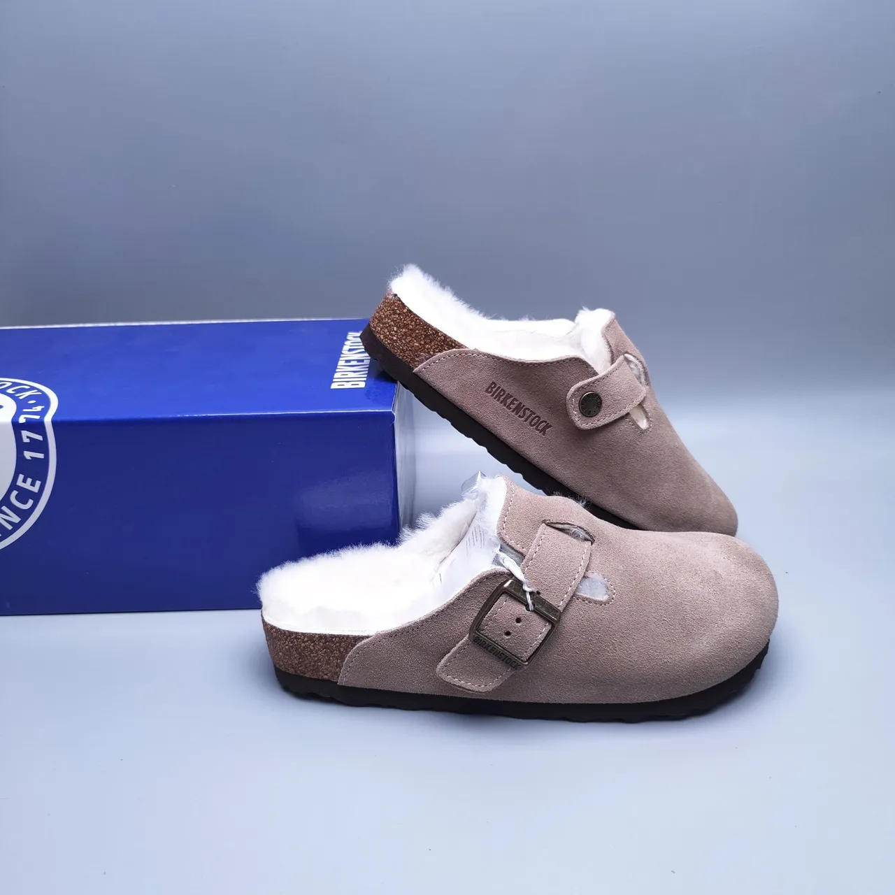 Birkenstock Arizona গোলাপি সাদা চামড়া উপর শিয়ারলিং-লাইন্ড ক্যাজুয়াল জুতো 7