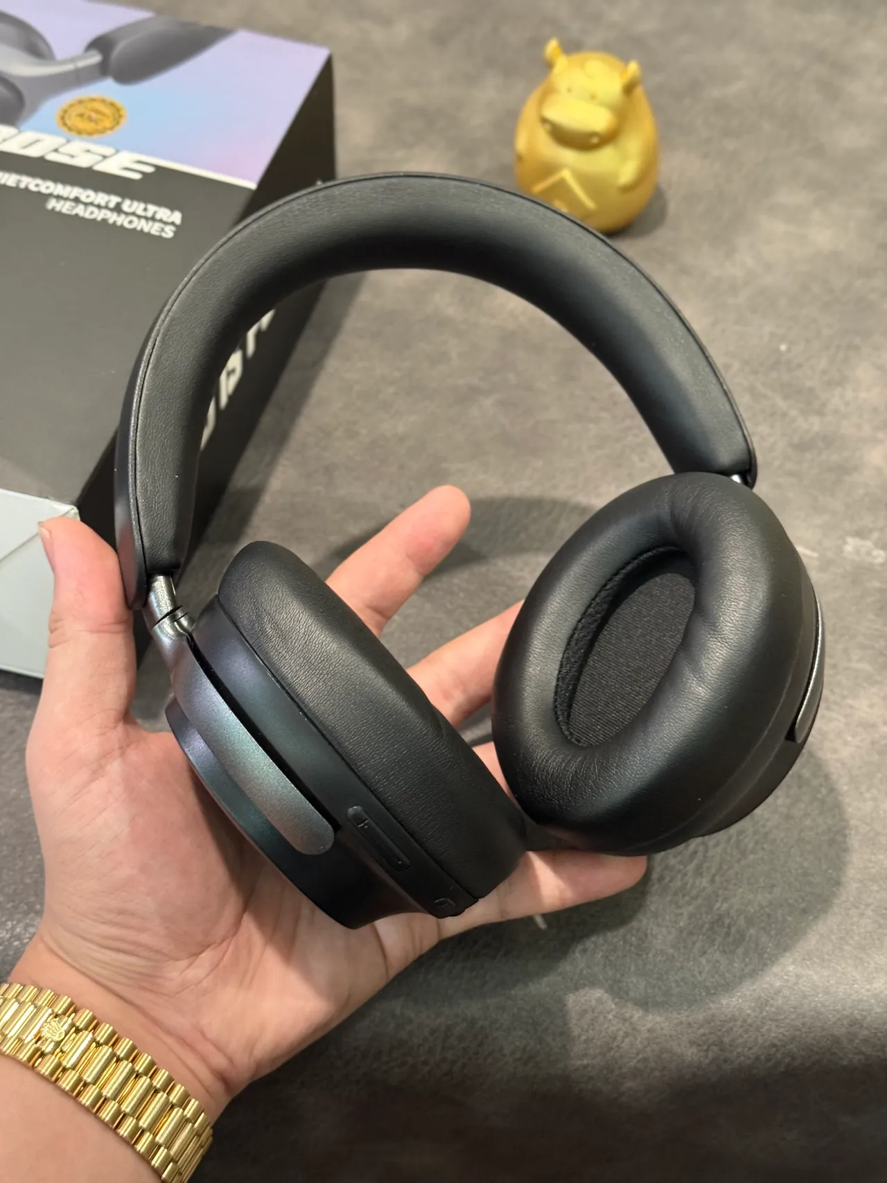 Bose QuietComfort Ultra কালো ওভার-ইয়ার হেডফোন 3