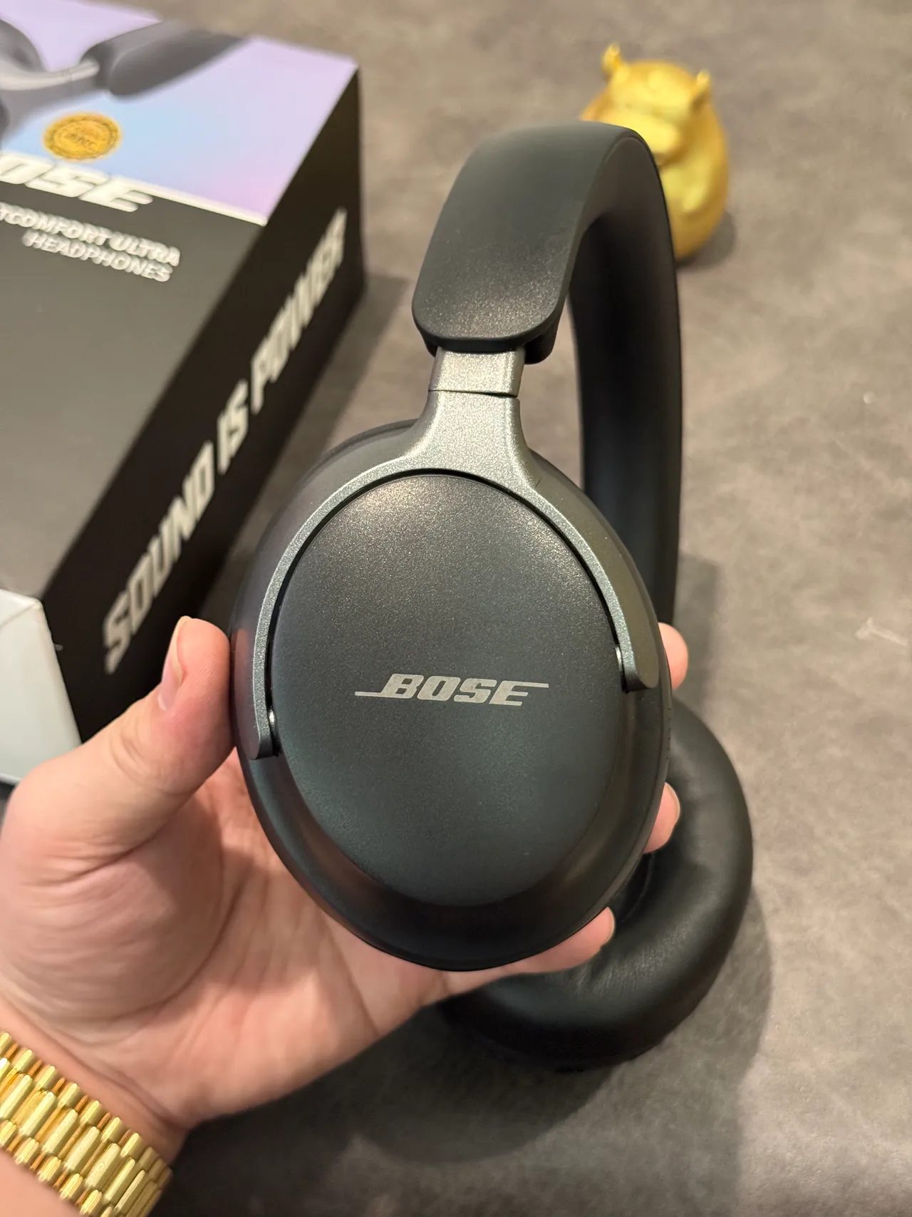 Bose QuietComfort Ultra কালো ওভার-ইয়ার হেডফোন 6