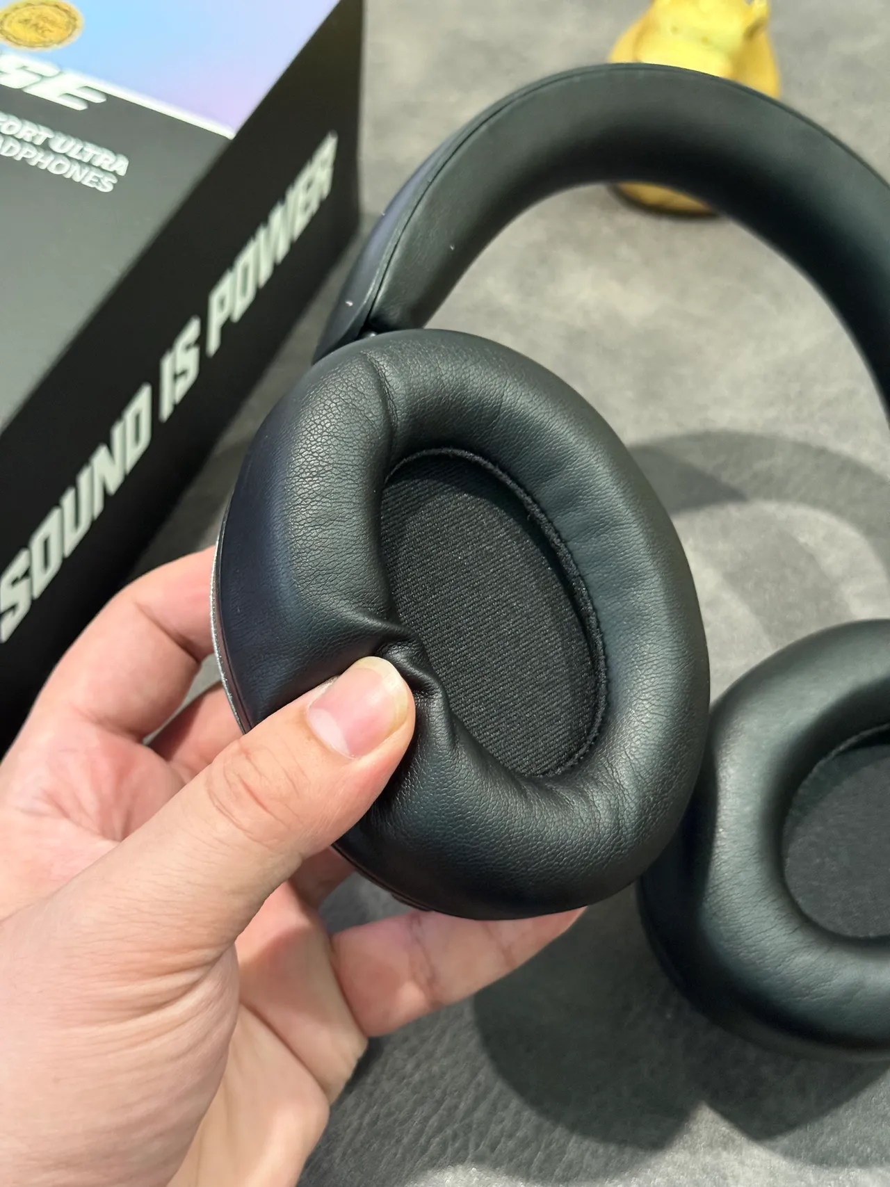 Bose QuietComfort Ultra কালো ওভার-ইয়ার হেডফোন 13