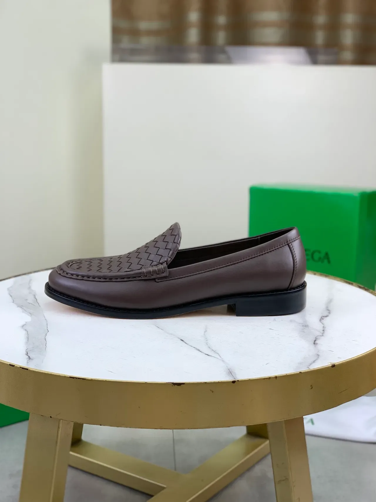 Bottega Veneta Mocassin Marron Noir Cuero Tissé Vamp Slip-On 5