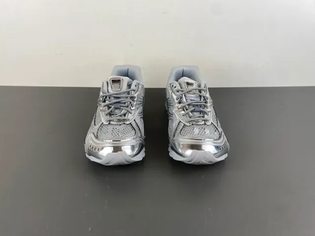 Bottega Veneta Cassette Metallic Silver Mesh Lifestyle Sneakers 10
