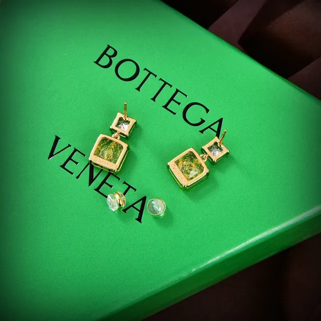 Bottega Veneta Gold Green Double-Stone Square-Cut Earrings 5