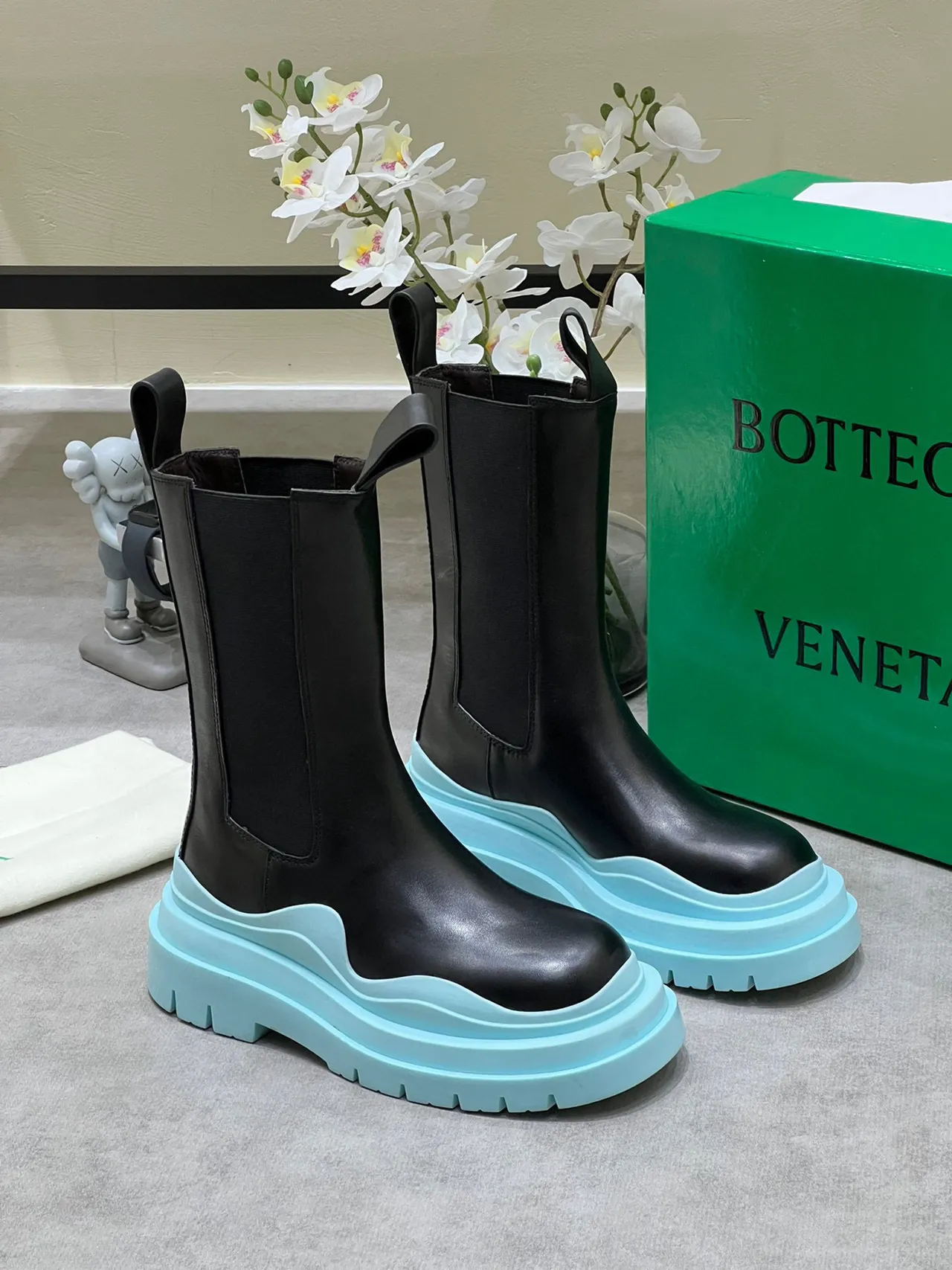 Bottega Veneta Le Cagole Black and Aqua Platform Ankle Boots 3
