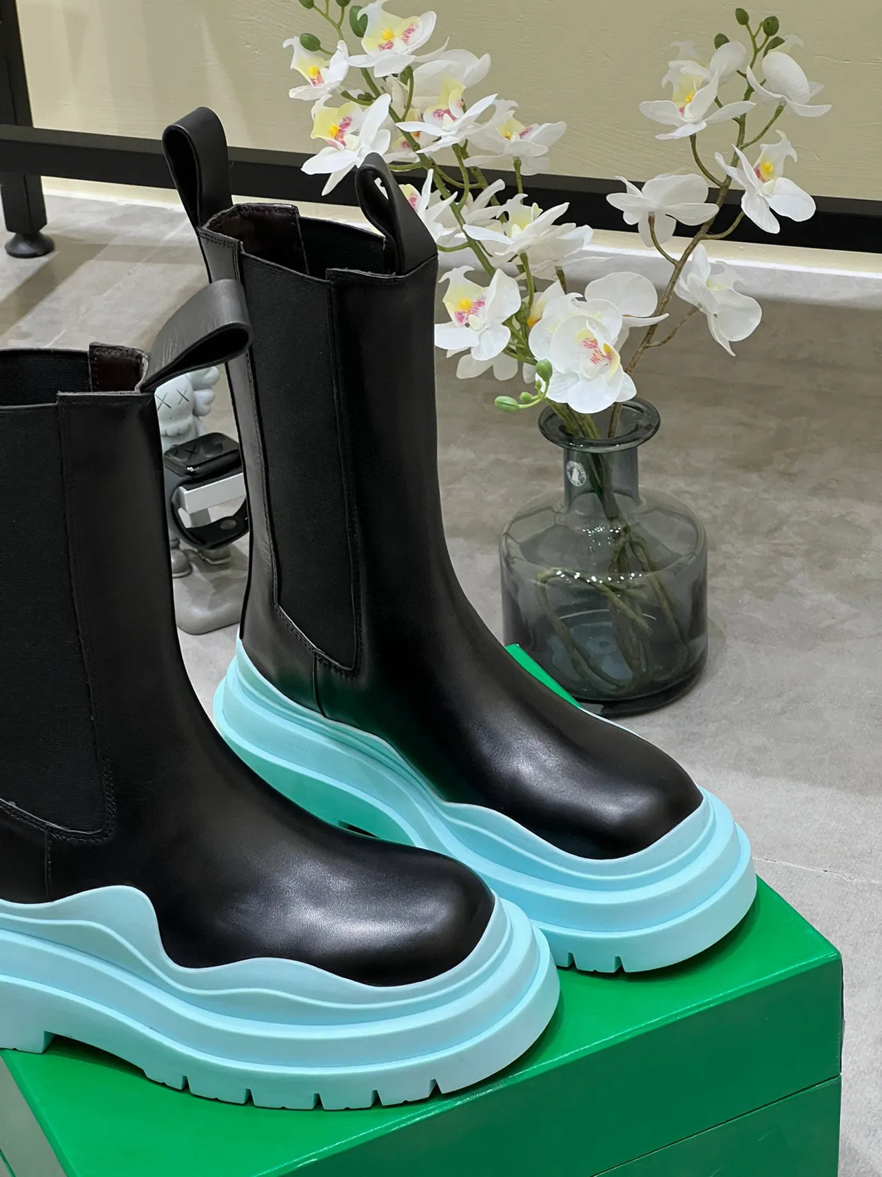 Bottega Veneta Le Cagole Black and Aqua Platform Ankle Boots 8
