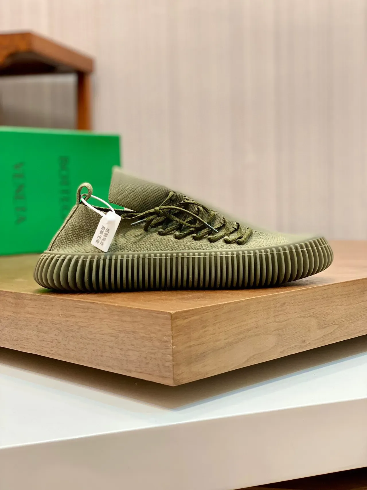 Bottega Veneta Speed Trainer Army Green लाइफस्टाइल स्नीकर 9