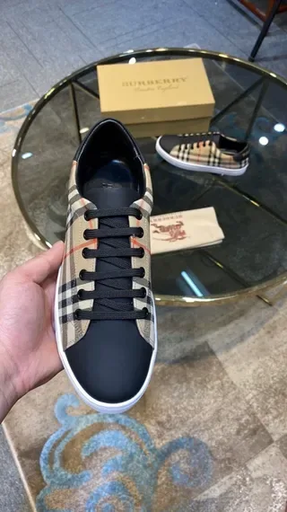 Burberry Beige Noir Nova Check Canvas Upper Leather Toe Cap Lifestyle Sneakers 7
