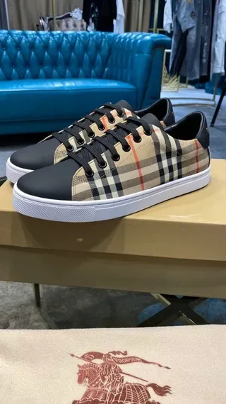 Burberry Beige Noir Nova Check Canvas Upper Leather Toe Cap Lifestyle Sneakers 8