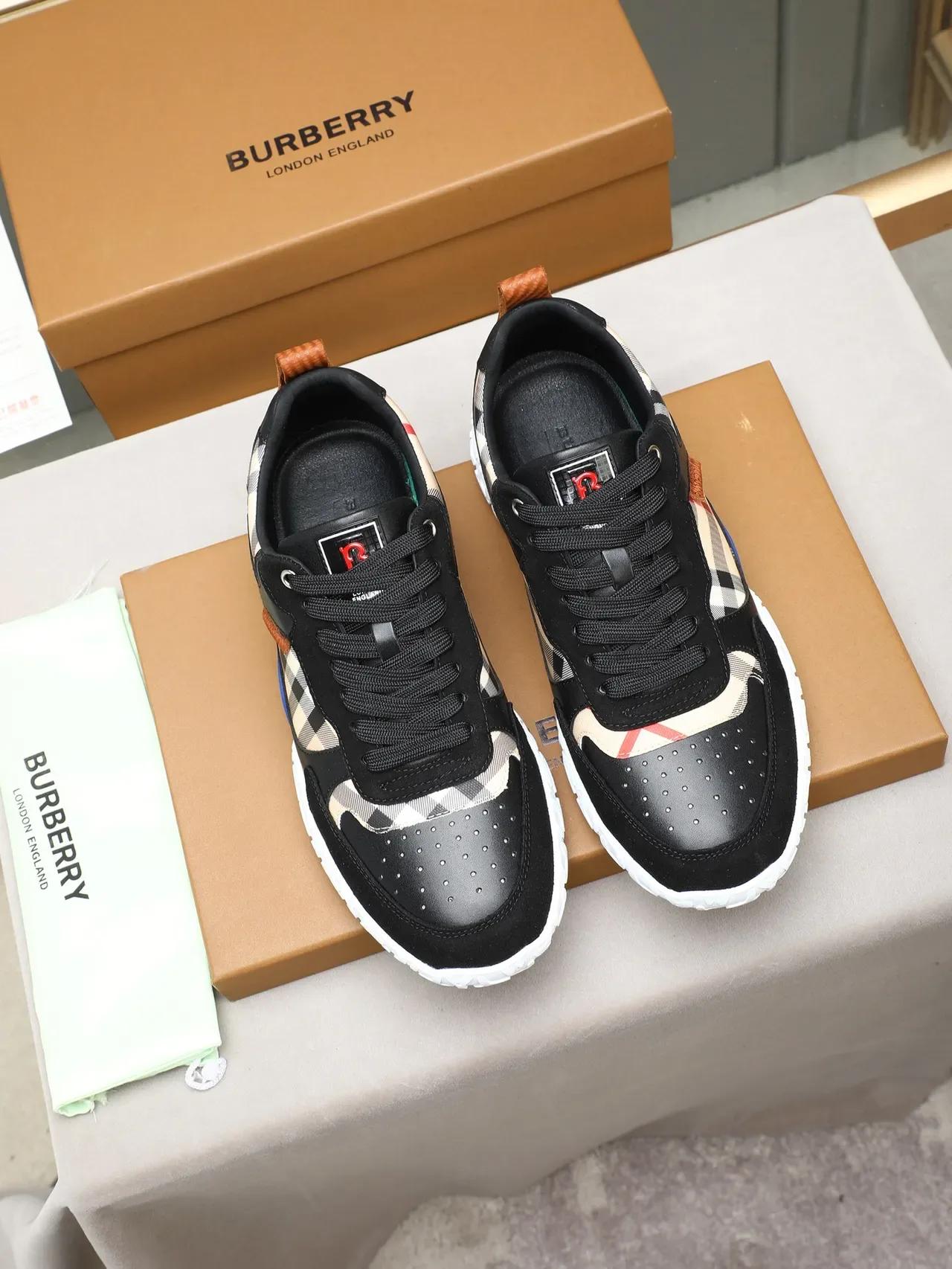 Burberry Noir Bleu Chaussures Lifestyle Sola Chunky Sculptée House Check Panneaux Textile 2