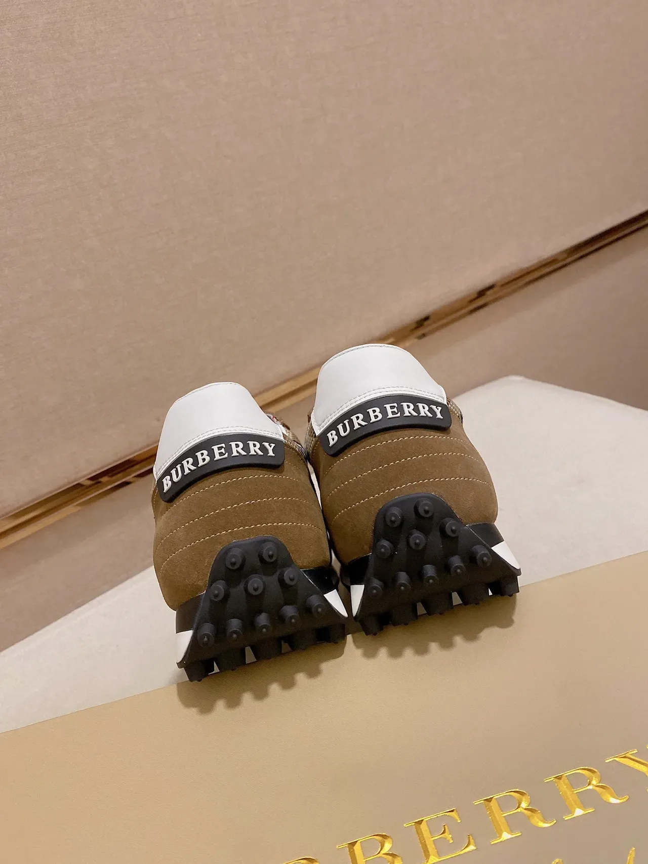 حذاء سنيكرز Burberry Check Panel Suede Mesh Lifestyle 4