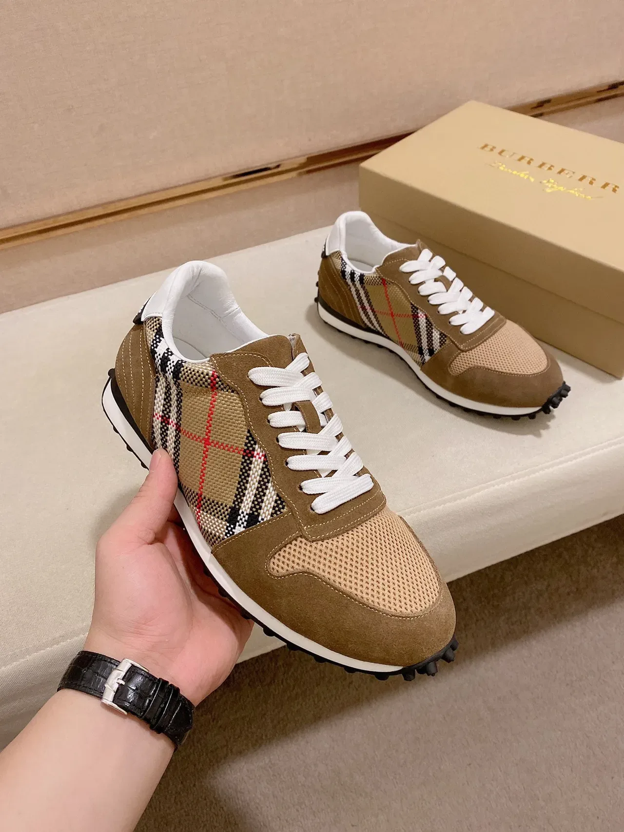 حذاء سنيكرز Burberry Check Panel Suede Mesh Lifestyle 6