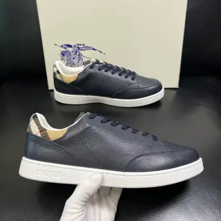 Burberry Knight Navy Beige Pebbled Leather Upper White Cupsole Lifestyle Sneakers — Burberry catalogue photo from WWTop Yupoo