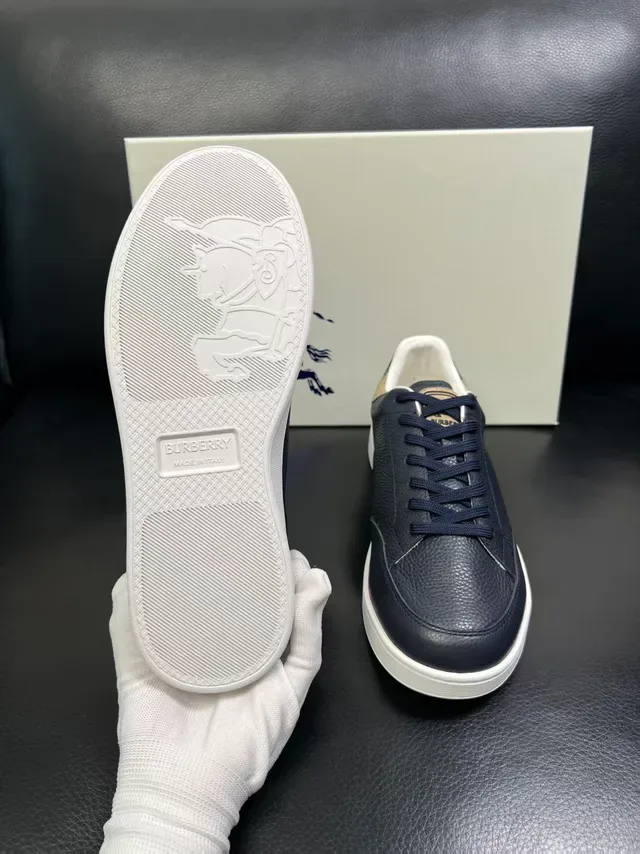Burberry Knight Navy Beige Pebbled Leather Upper White Cupsole Lifestyle Sneakers 2