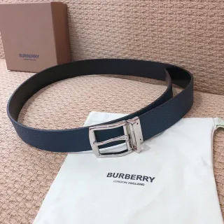 Burberry Knight Reversible Navy Cinturón de Cuero