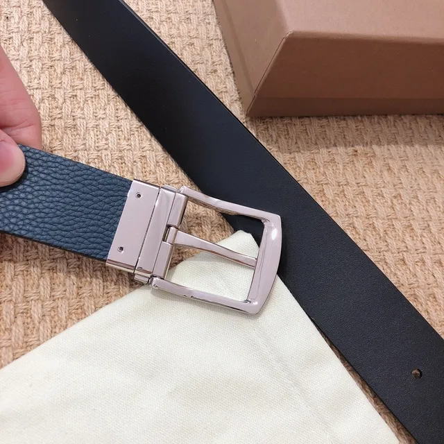 Burberry Knight Reversible Navy Leather Belt 7