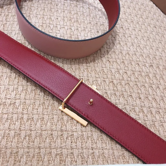 Burberry Knight réversible rose et rouge ceinture en cuir 5