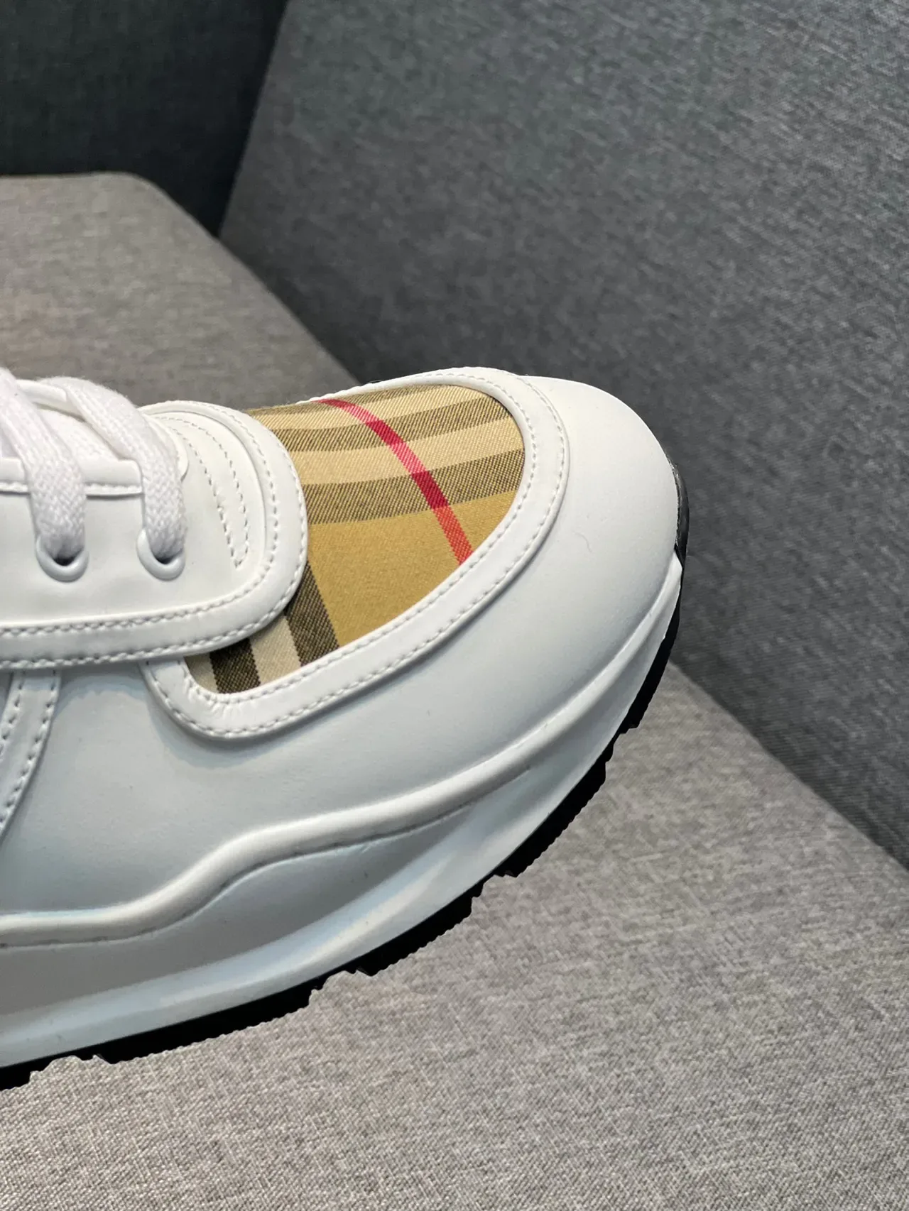 Burberry Caballero Blanco y House Check Lifestyle Sneakers 2