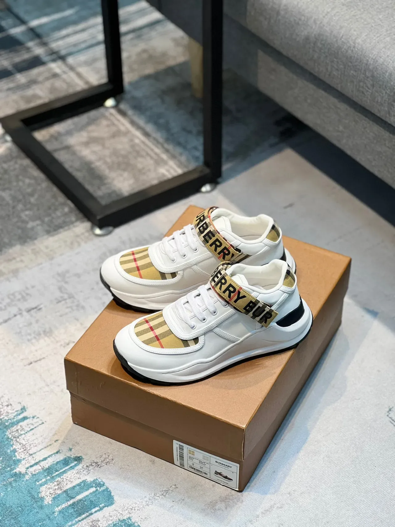 Burberry Caballero Blanco y House Check Lifestyle Sneakers 6