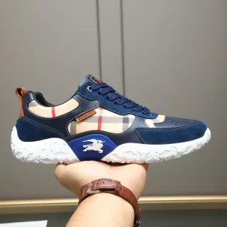 Burberry Navy Beige Daim Panneau Motif à Carreaux Chaussures Lifestyle