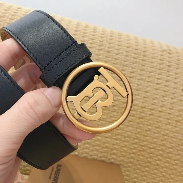 Burberry TB Belt Black Gold Smooth Circular Monogram Buckle Leather Belt 5