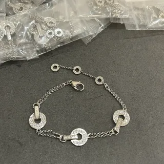 Bvlgari B.zero1 डबल सर्कल पवé क्रिस्टल सिल्वर ब्रेसलेट