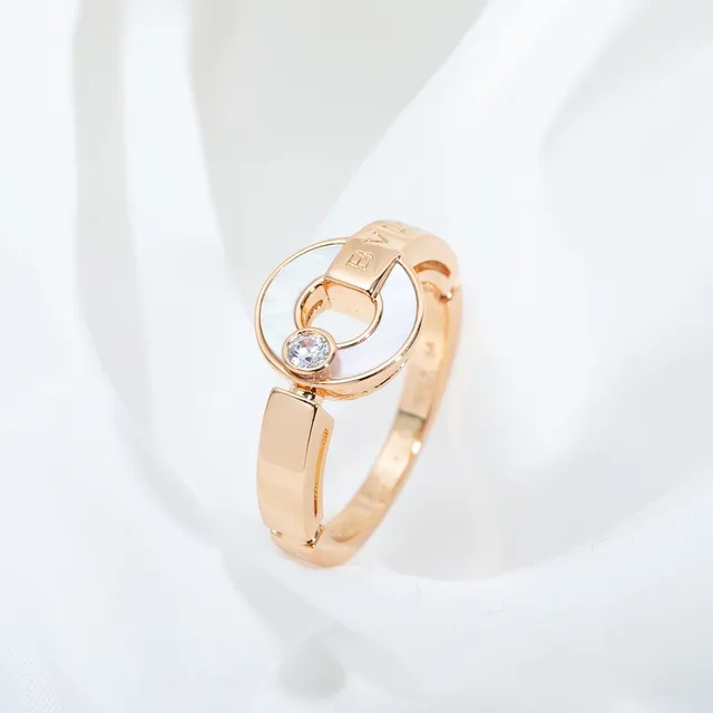 Bvlgari B.zero1 خاتم ذهب وردي صدفة و ماس 6