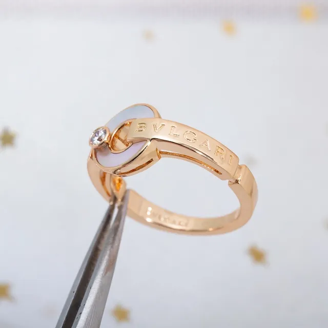 Bvlgari B.zero1 خاتم ذهب وردي صدفة و ماس 7