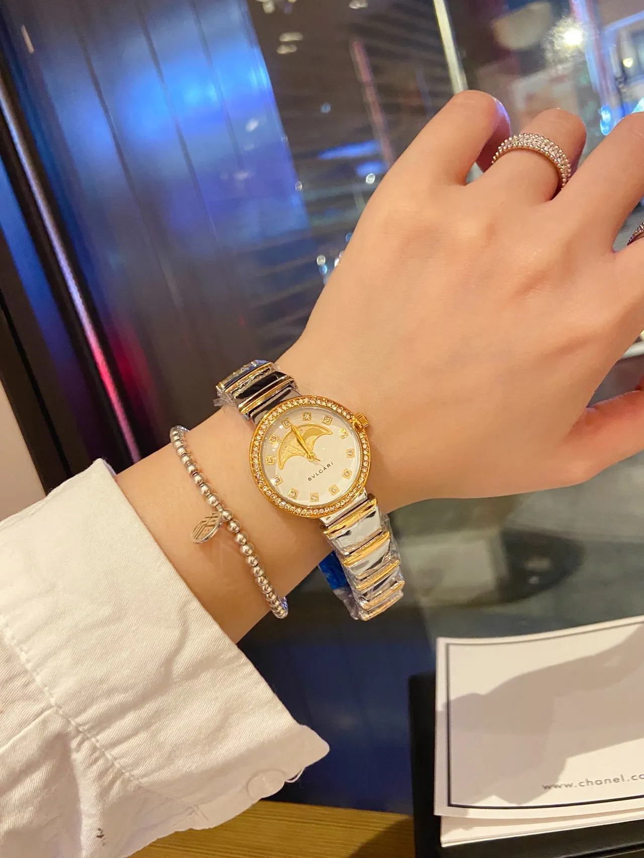 Bvlgari Divas’ Dream Umbrella Motif 石英表 4