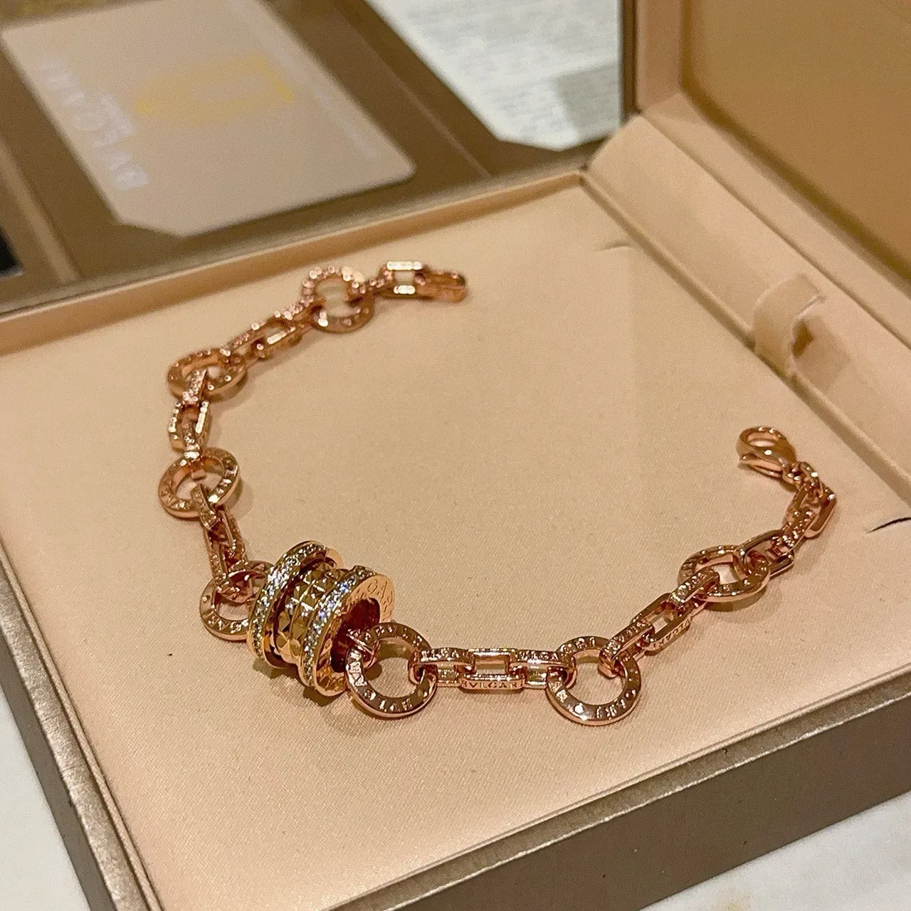 Bvlgari सोना चांदी चेन लिंक मल्टी रिंग घूमता सेंटरपिस ब्रेसलेट 9